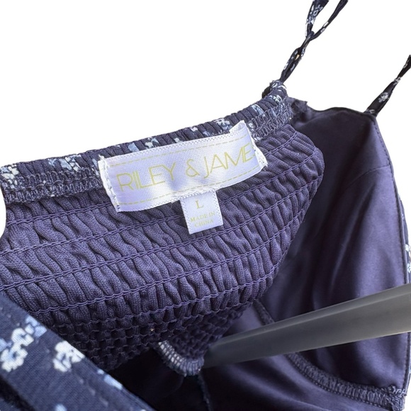 Riley&James Mini Dress Navy With Floral Pattern And Adjustable straps , Size L - Picture 4 of 8